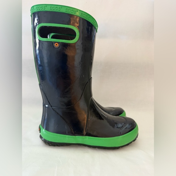 BOGS Navy and Green Rain Boots Kids Size 1 - Picture 4 of 8